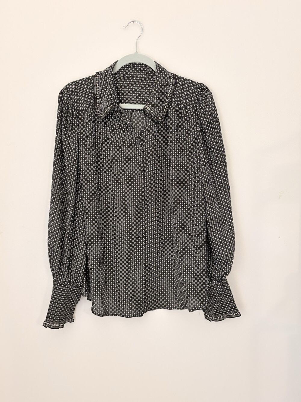 Vintage Black Geometric Pattern Button Up Puff Sleeve Cuff Sleeve Women’s Size L